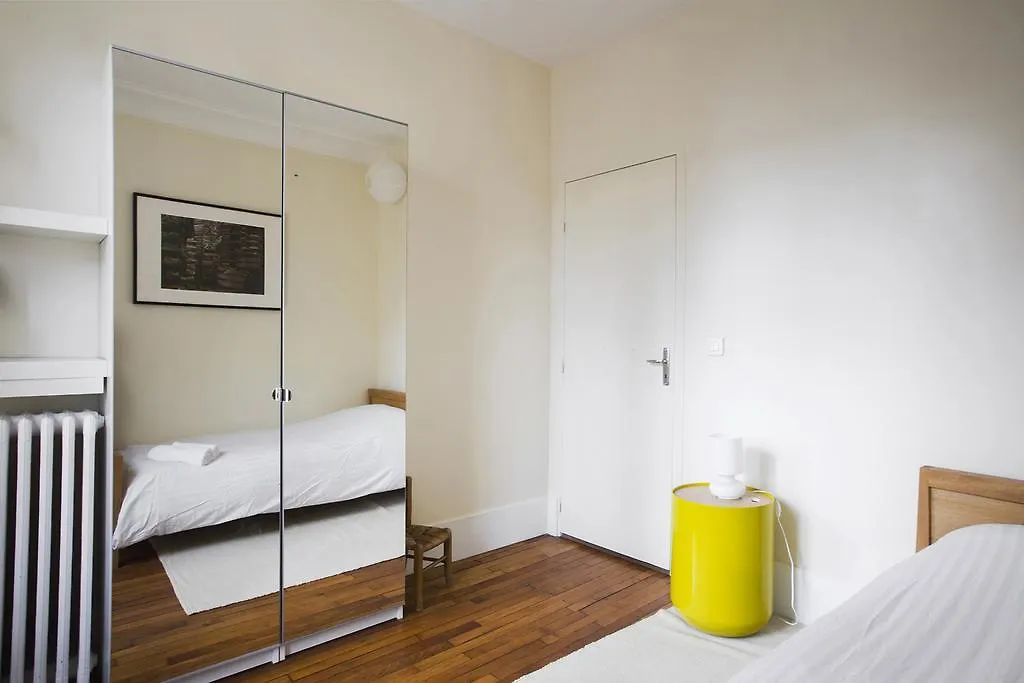Folie Mericourt Paris